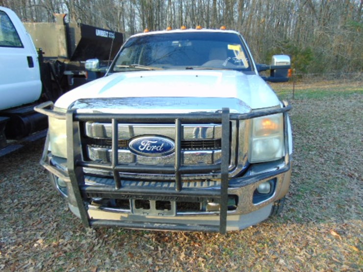 2011-ford-f450-lariat-image-9