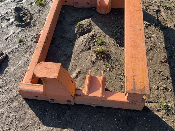 tensas-turn-table-equipment-mover-with-header-bracket-image-14