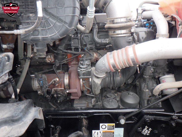 2022-kenworth-t680-image-23