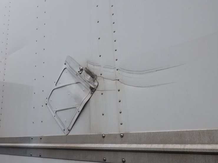 2016-great-dane-champion-se-image-8