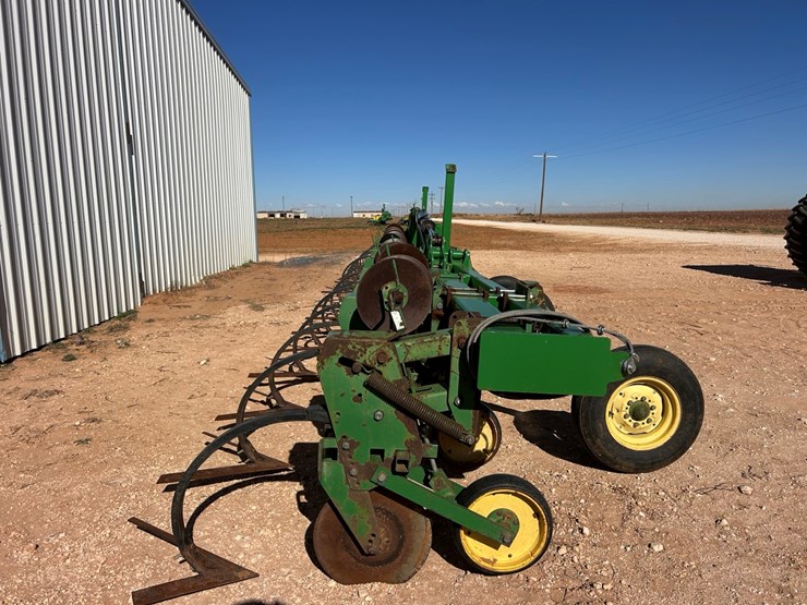 john-deere-886-image-2