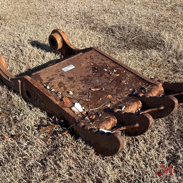 SOLESBEE 4 FINGER THUMB EXCAVATOR ATTACHMENT