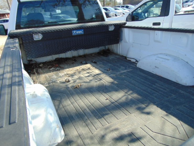 2016-ford-f150-image-3