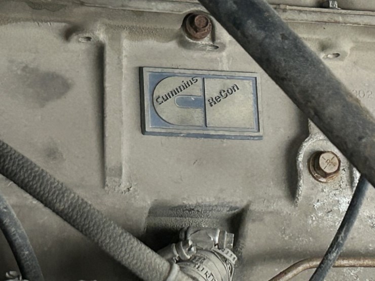 1985-mack-mh633-t/a-sleeper-truck-tractor-image-40