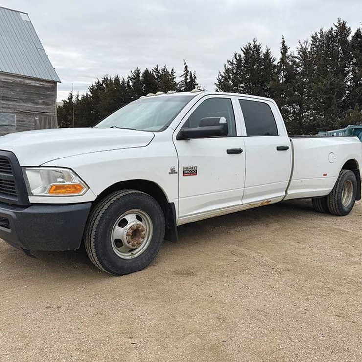 2012 DODGE 3500