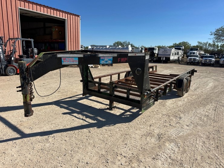 2002-shop-20'-flatbed-gooseneck-image-1