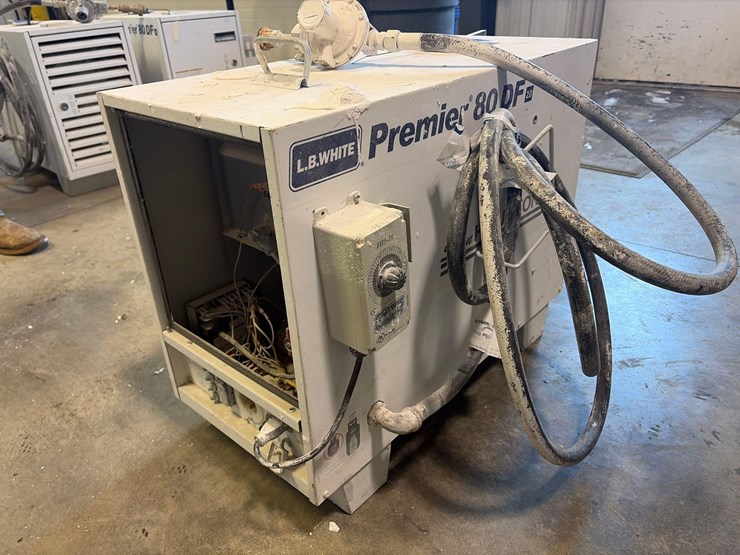 l.b.-white-premier-80df-heater-image-4