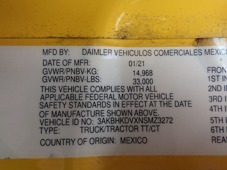 2022-freightliner-cascadia-126-image-16