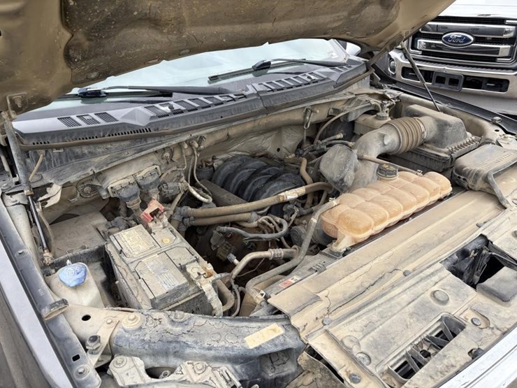 2015-ford-f150-xlt-image-7