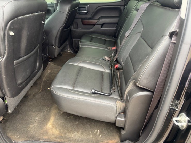 #428-•-2015-gmc-k1500-pickup-image-24