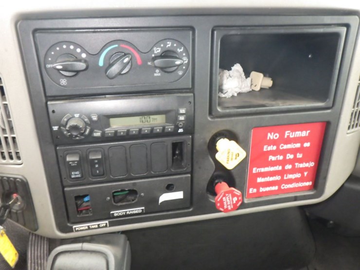 2011-international-workstar-7300-image-15