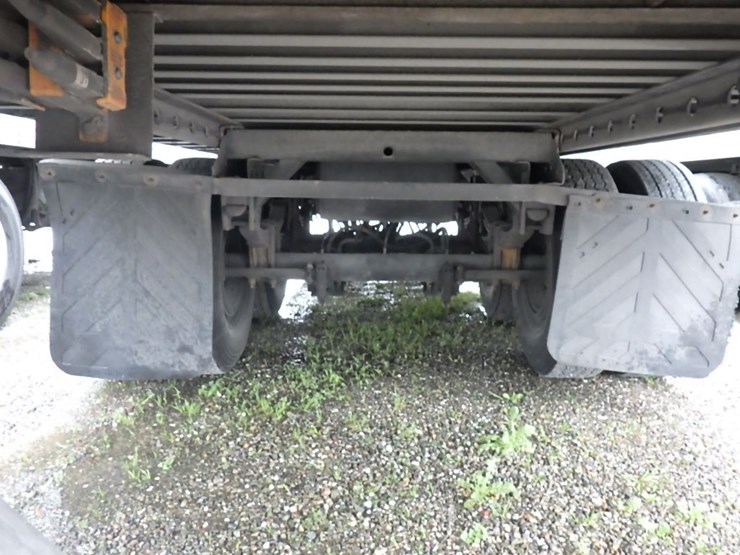 2016-hyundai-reefer-image-16