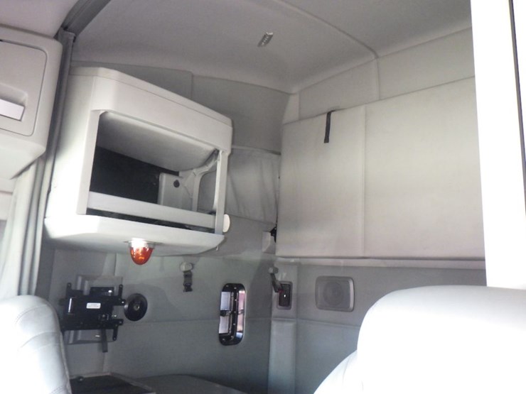 2020-kenworth-t680-image-20