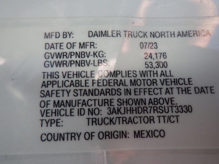 2024-freightliner-cascadia-126-image-23