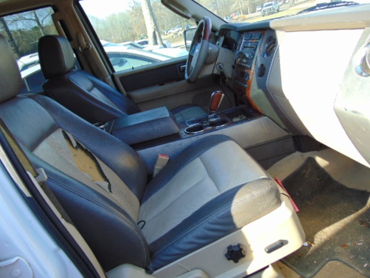 2007-ford-expedition-image-6