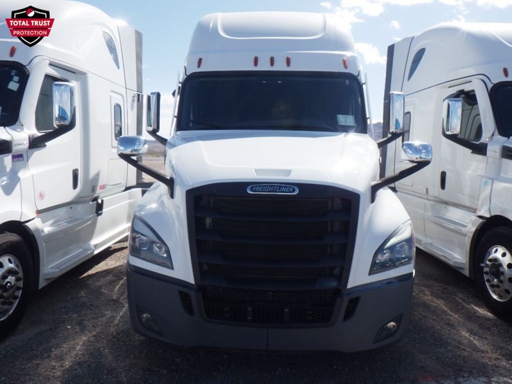 2024-freightliner-cascadia-126-image-2