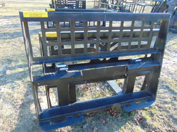 solid-back-skid-steer-forks-image-1