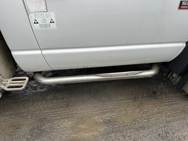 2009-dodge-ram-5500-image-44