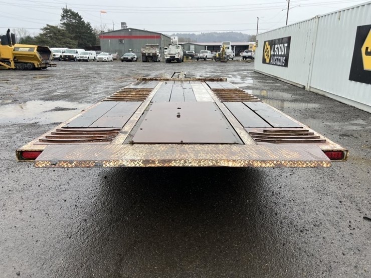 1989-trailmaster-t/a-tilt-deck-equipment-trailer-image-5