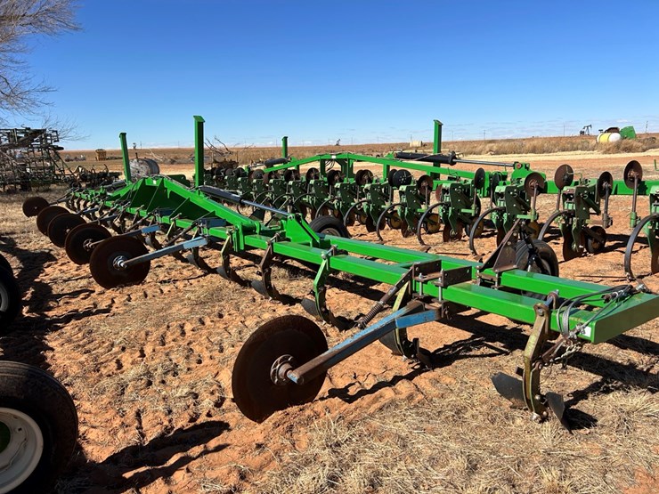 #71-•-sm-fab-lister-image-3