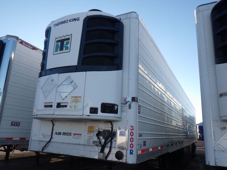 2017-utility-3000r-image-1