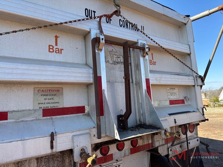 2005-travis-]-image-11