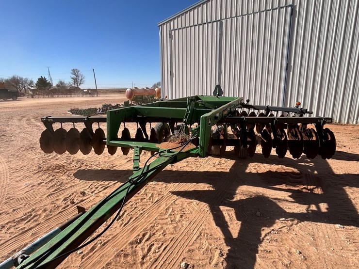 john-deere-670-image-12