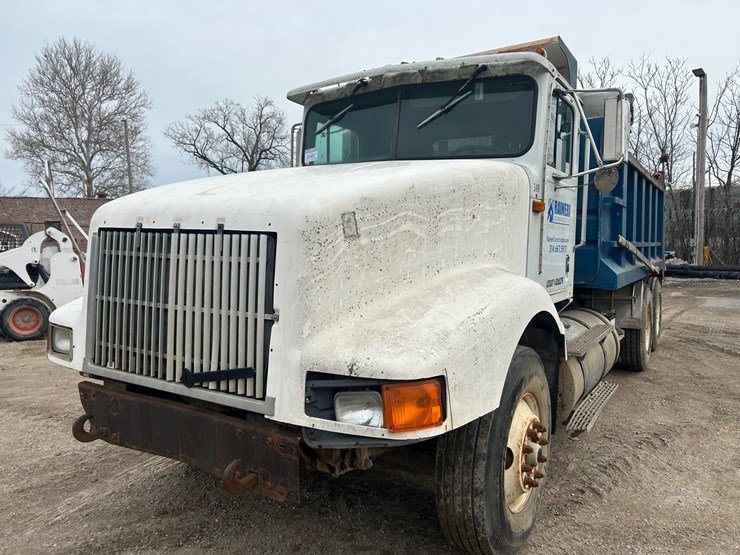 1994-international-9400-image-11