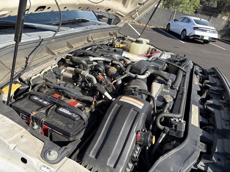 2012-ford-f550-sd-image-8