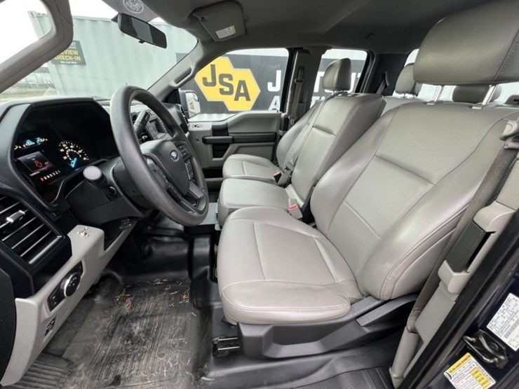 2016-ford-f150-xl-image-24