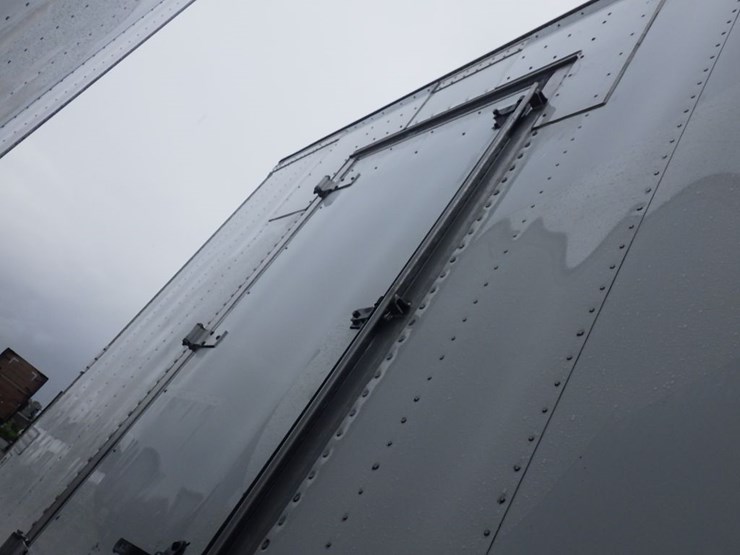 2016-hyundai-reefer-image-24