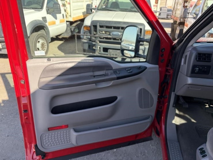 2001-ford-f250-sd-xlt-image-10