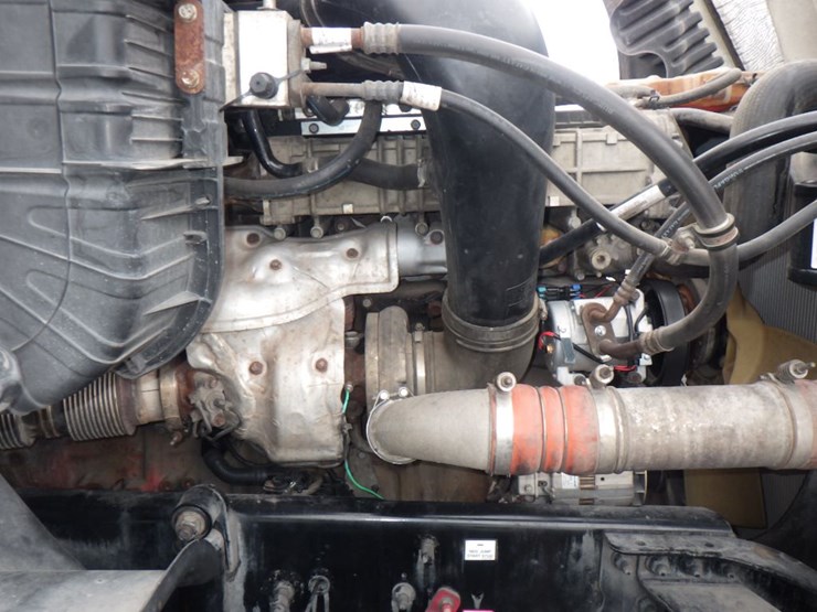 2017-freightliner-cascadia-125-evolution-image-26