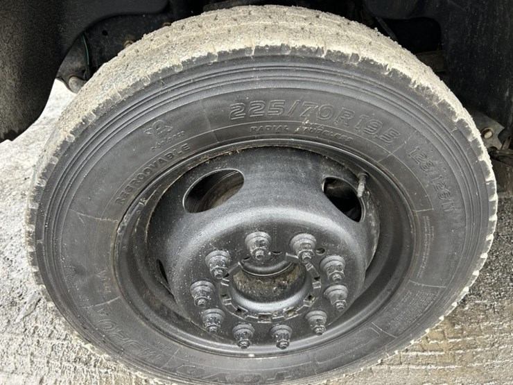 2009-dodge-ram-5500-image-9