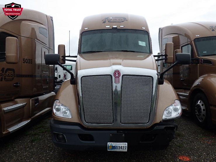 2022-kenworth-t680-image-3