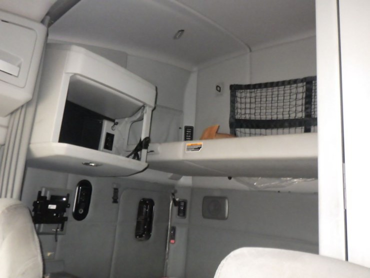 2020-kenworth-t680-image-20