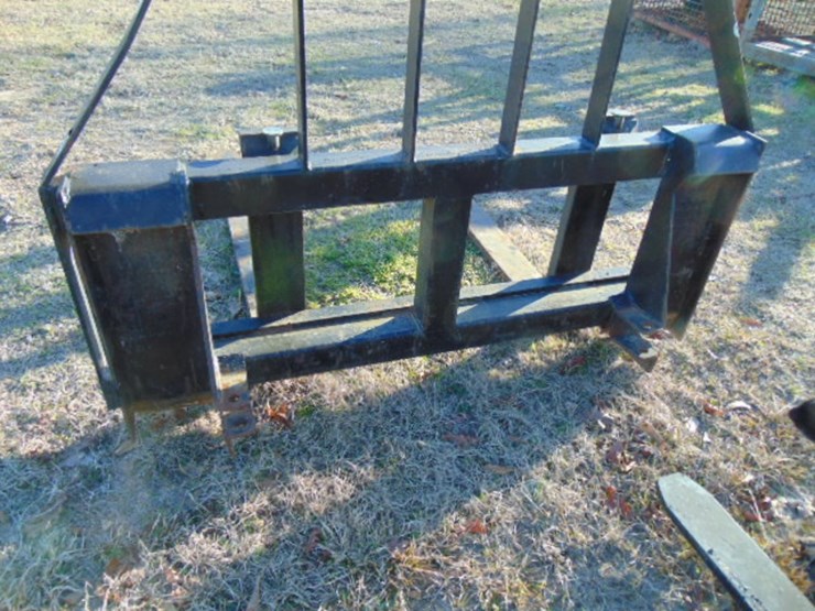 fork-hanger-w/-forks-image-2