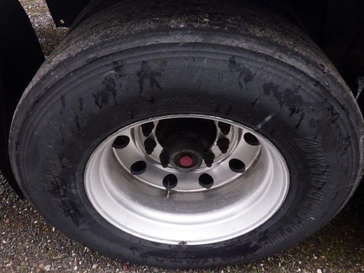 2016-hyundai-reefer-image-11