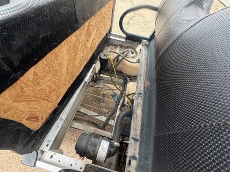 #01036-•-club-car-carryall-500-|-no-title-image-28