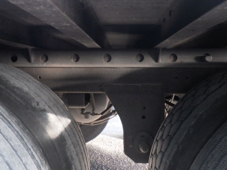 2022-utility-4000d-x-image-15