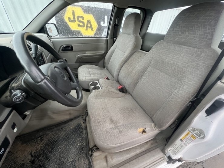 2008-chevrolet-colorado-image-23