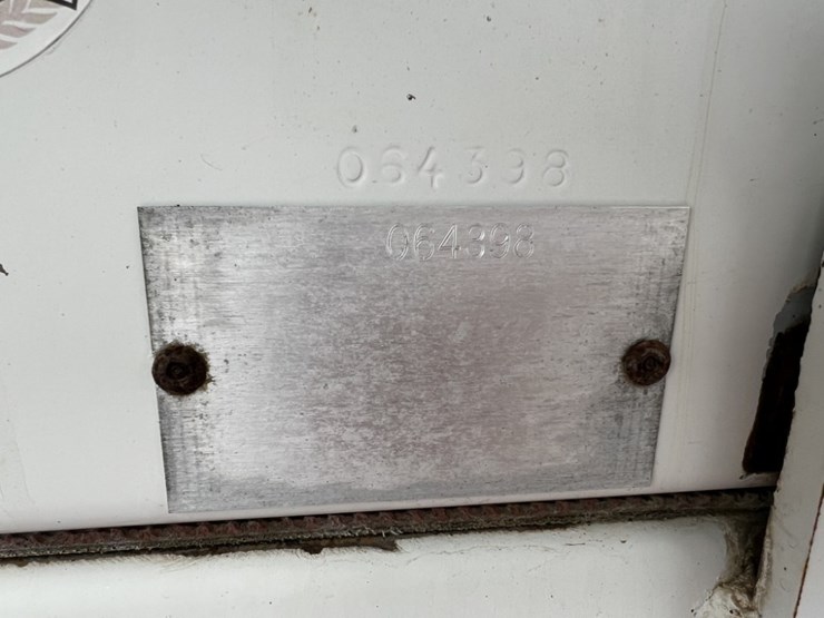 2017-peterbilt-389-image-21