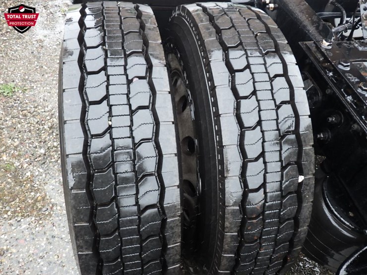 2022-kenworth-t680-image-19