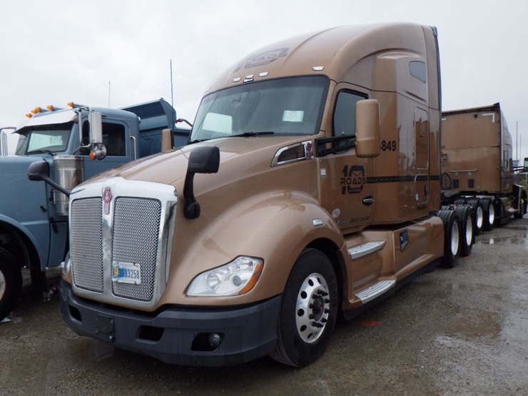 2022-kenworth-t680-image-1
