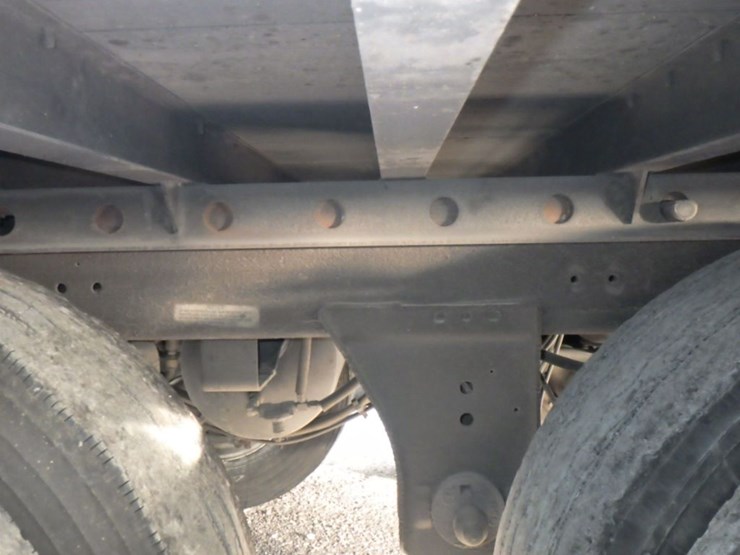 2022-utility-4000d-x-image-14