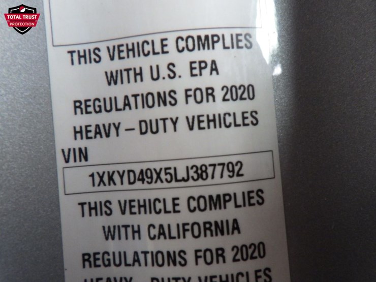 2020-kenworth-t680-image-19