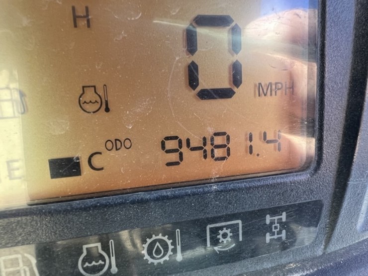 kubota-rtv-x900-image-23