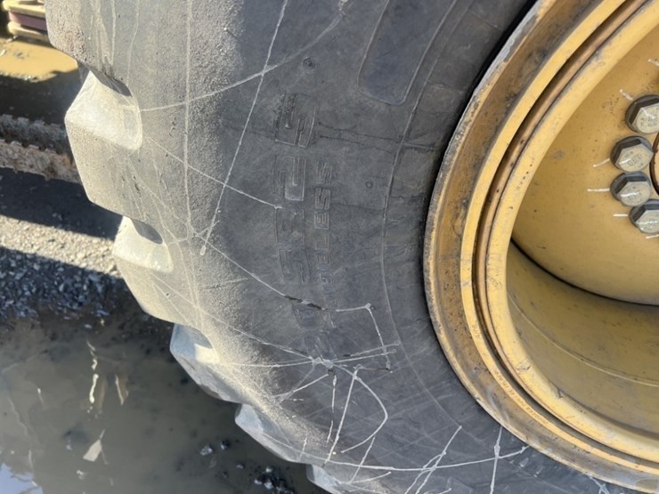 2006-caterpillar-924g-image-18