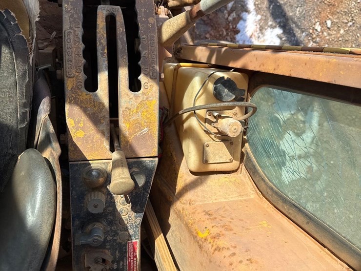 caterpillar-130g-image-20