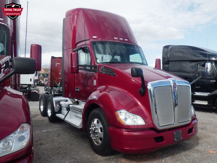 2020-kenworth-t680-image-3